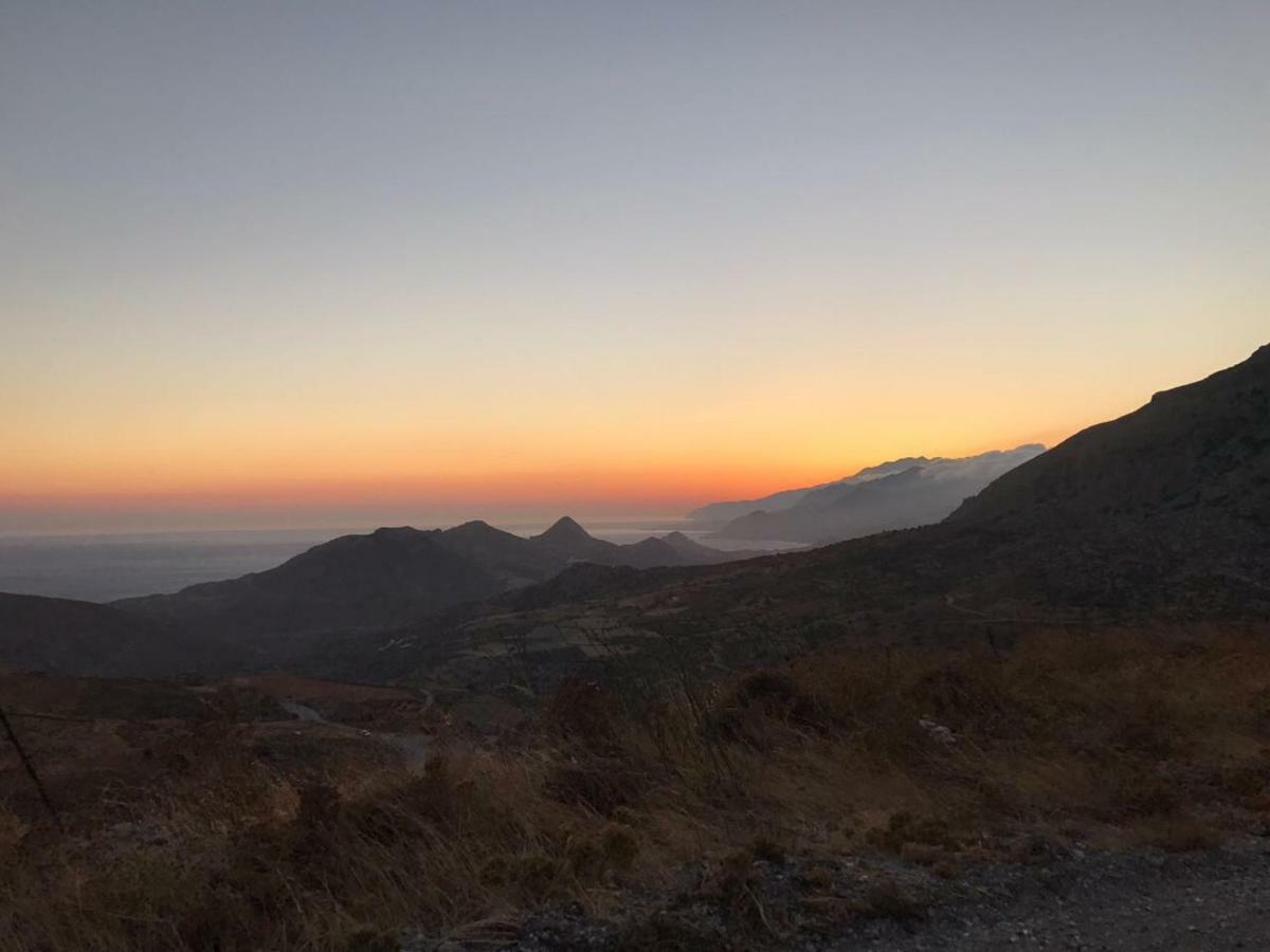 Alexandros Villa Ajía Paraszkeví Kültér fotó