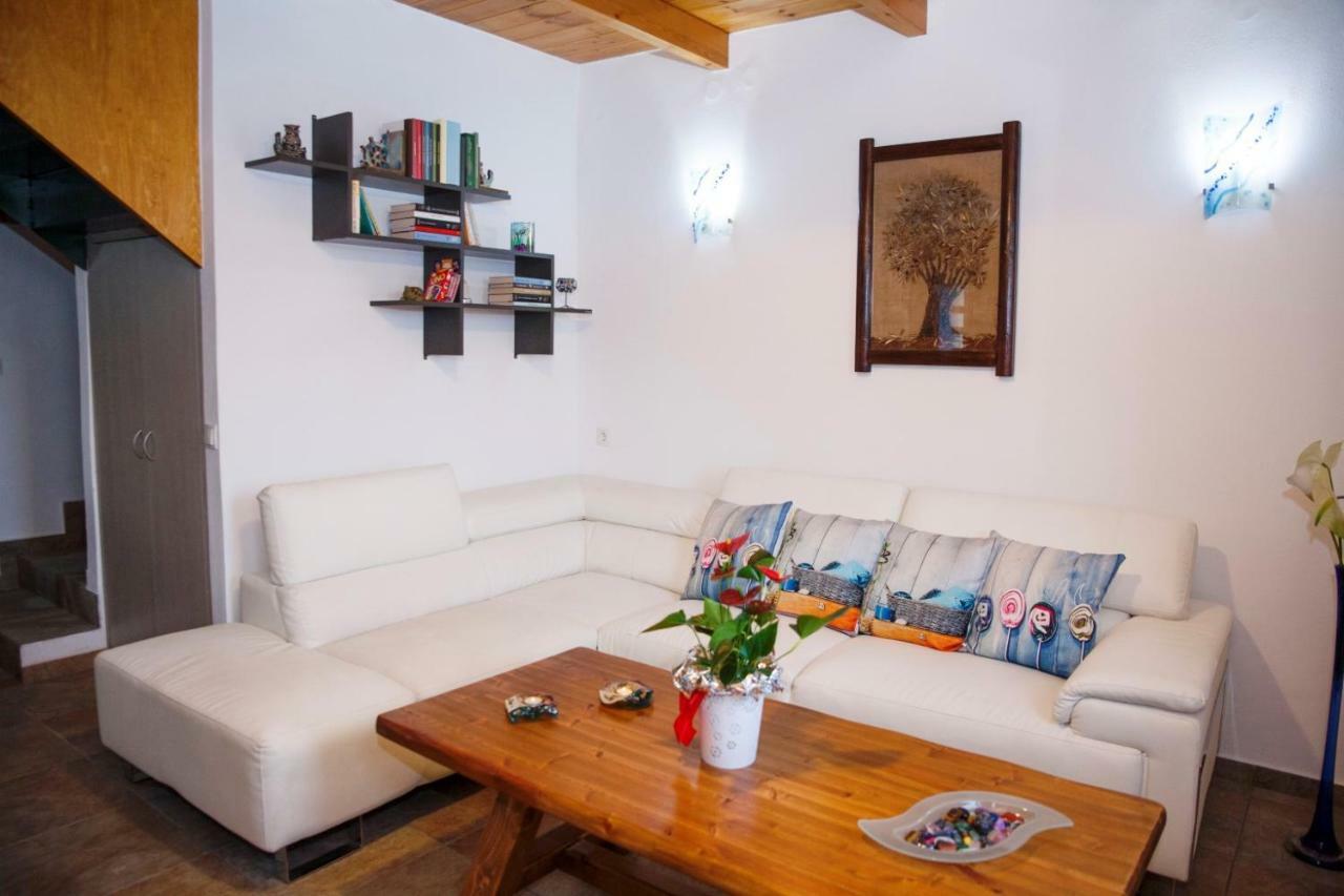 Alexandros Villa Ajía Paraszkeví Kültér fotó