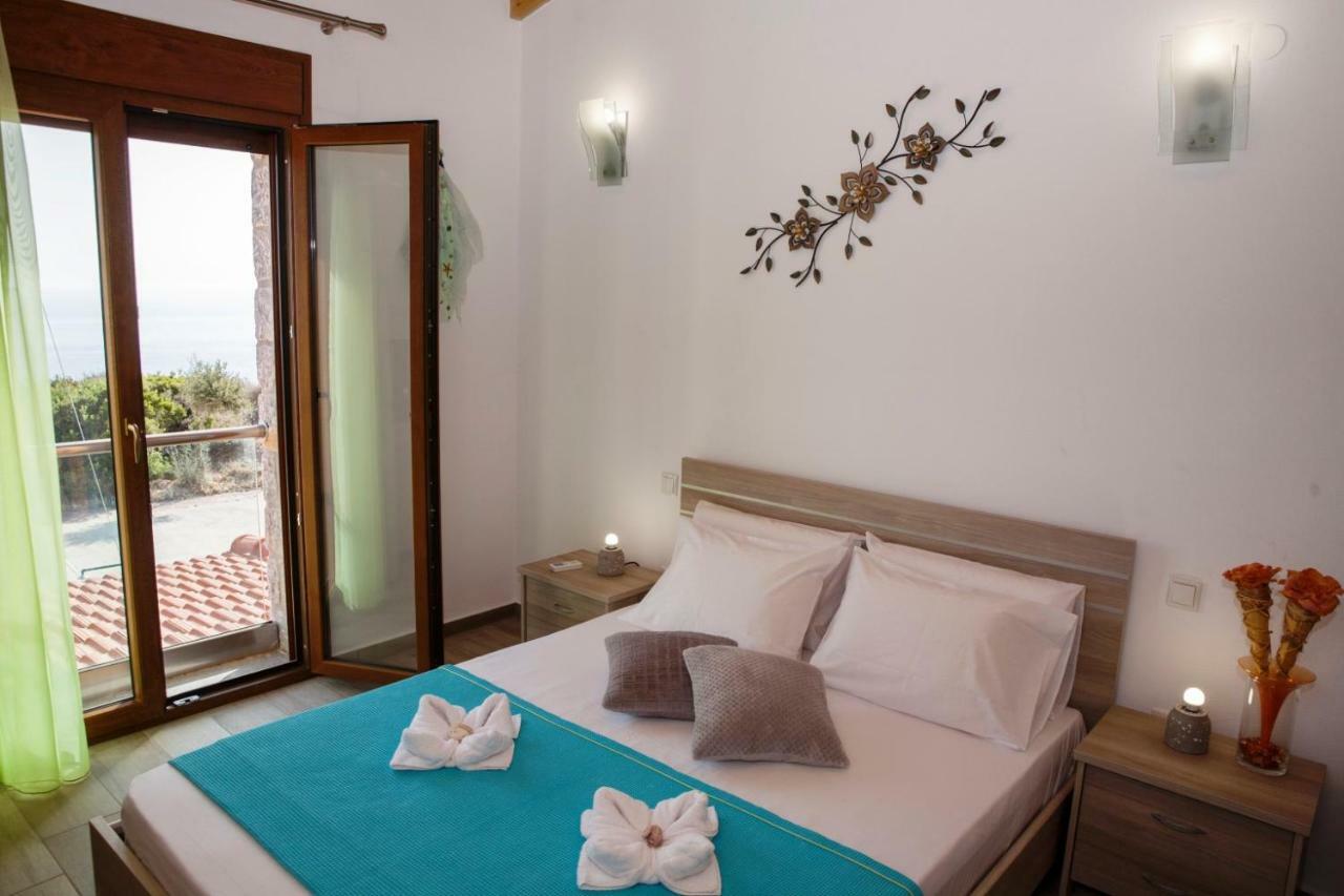 Alexandros Villa Ajía Paraszkeví Kültér fotó